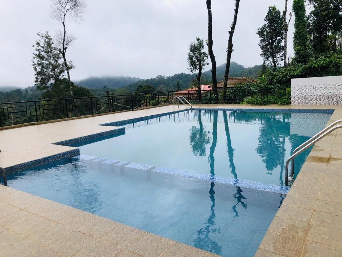 La Flora Beverly Hill Resort Madikeri Exterior foto